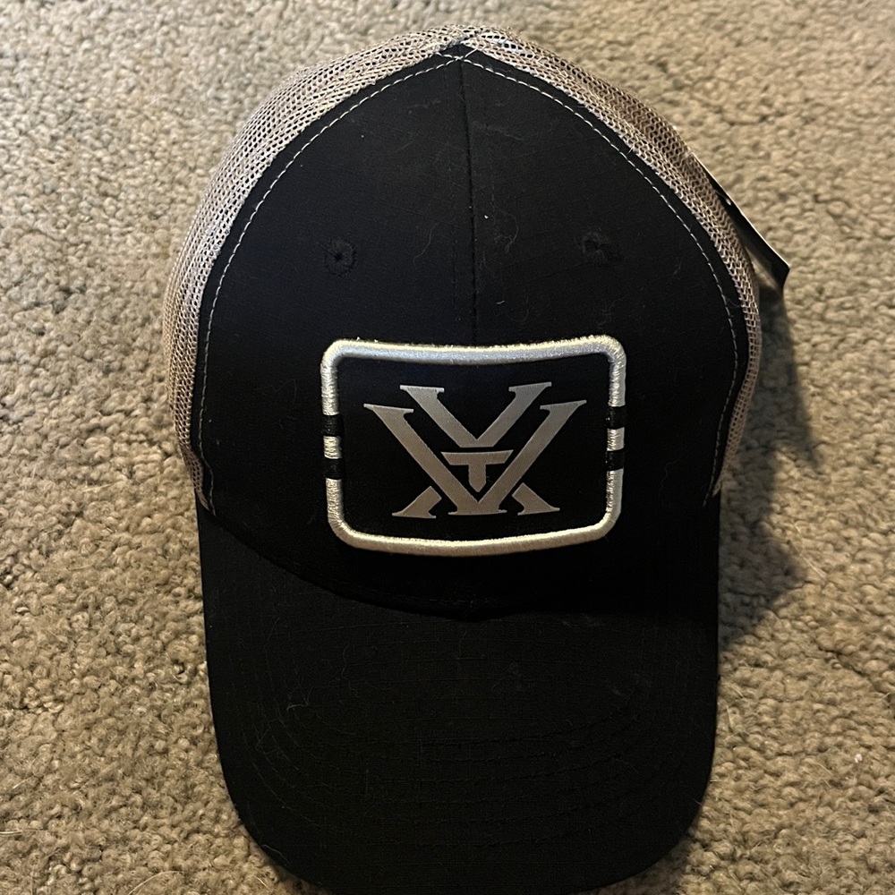 Black and Tan Vortex Baseball Cap